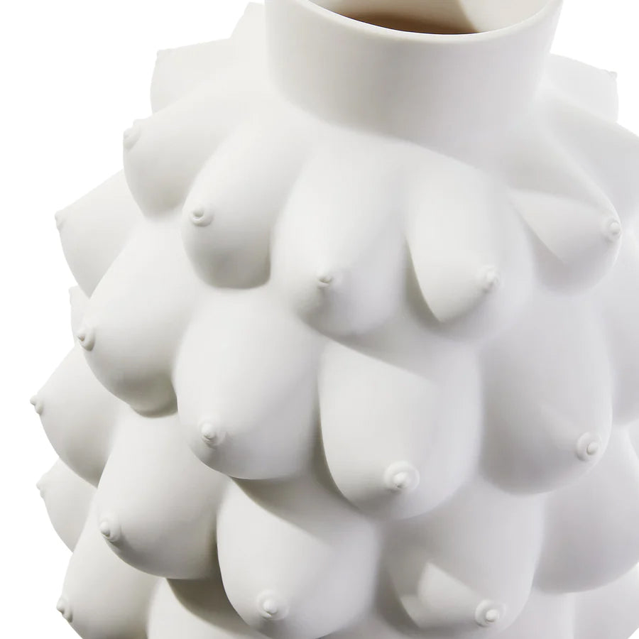 Georgia_Giant_Vase_b-Jonathan-Adler