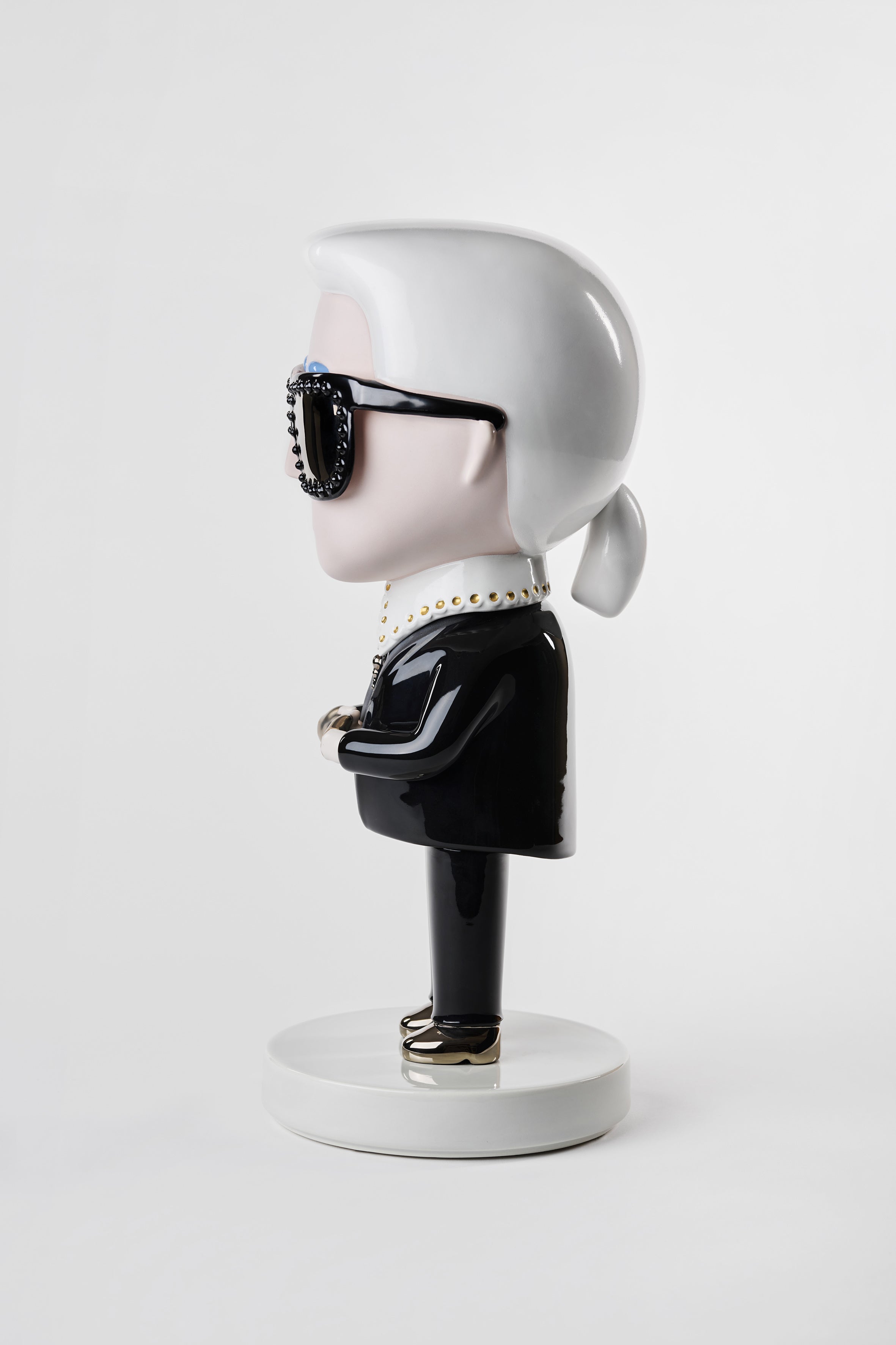 Karl-Lagerfeld-x-Bosa_Rock-Karl_Zupanc_03